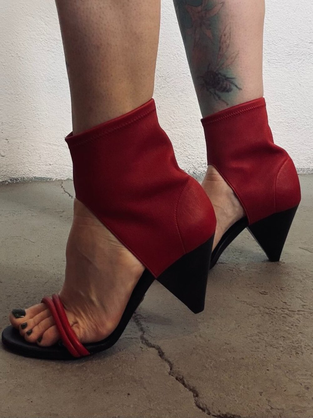 Isabel Morant Super Rare Red Leather Anklet Bootie Strappy Sandal